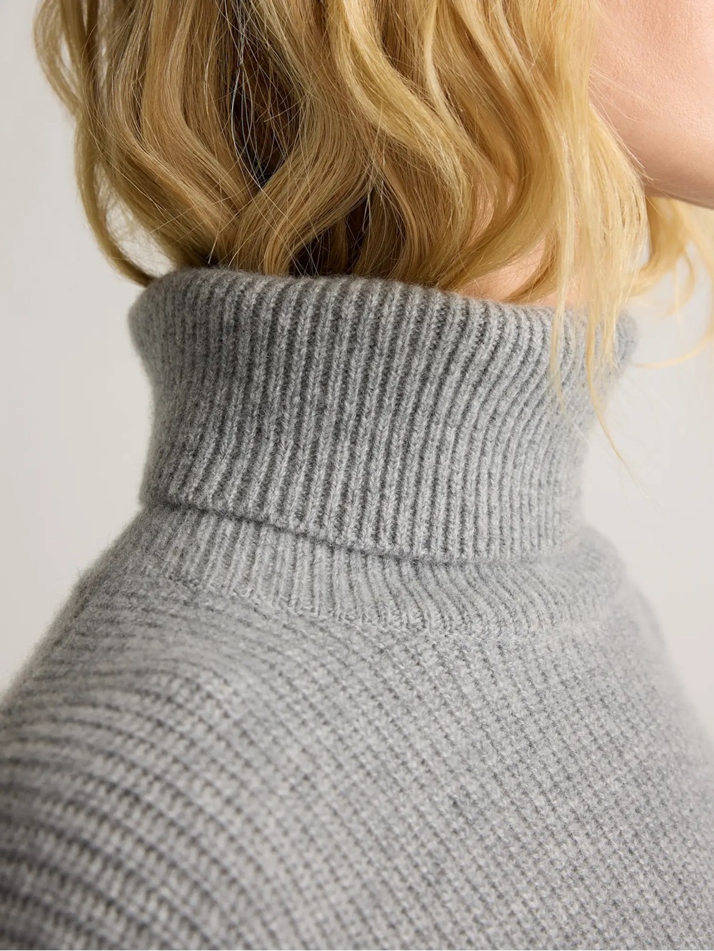 Quince Mongolian Cashmere Fisherman Turtleneck Sweater Heather Gray Size XS - Picture 3 of 11
